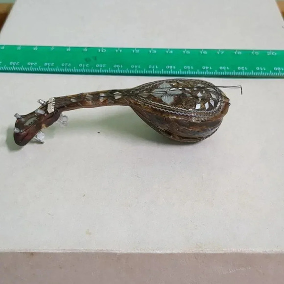 Antique tortoise shell  Doll House instruments - Picture 7 of 9